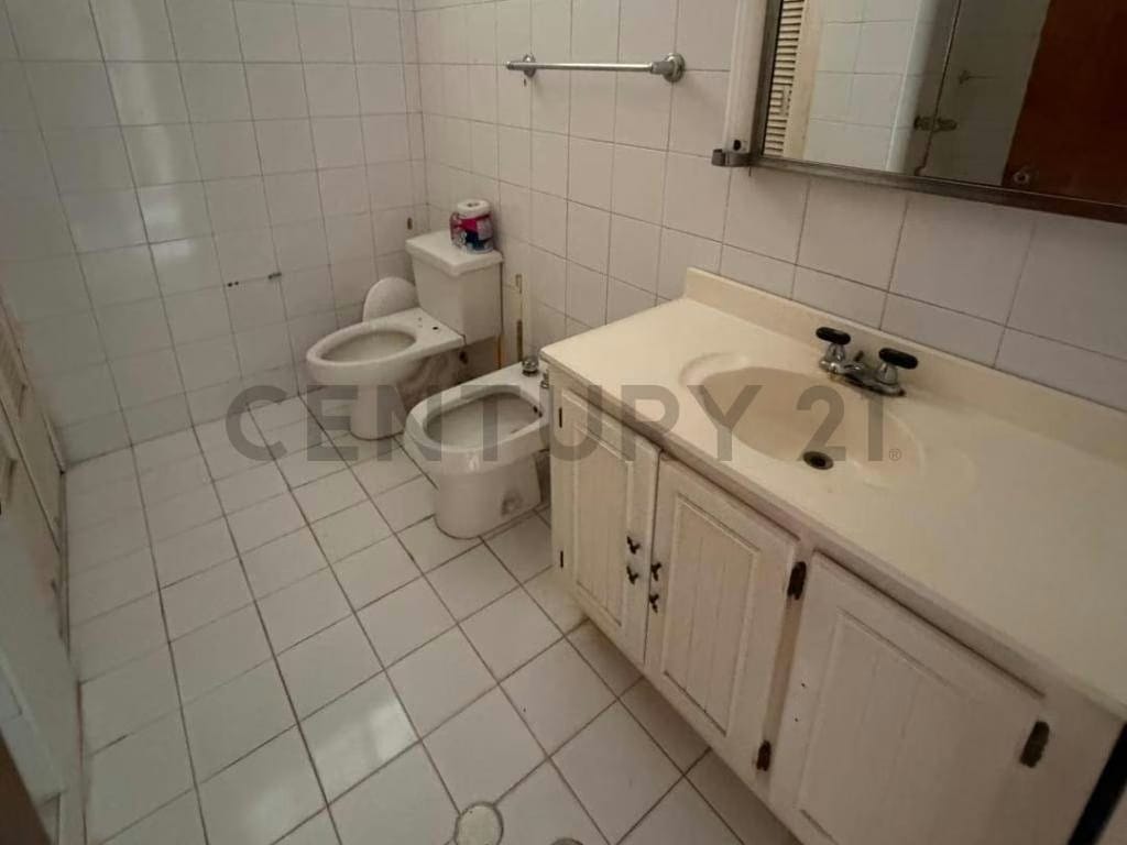 Casa en alquiler en Los Chorros, Caracas - 10
