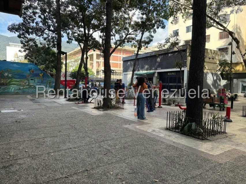 Apartamento (1 Nivel) en Venta en Parroquia Altagracia, Distrito Metropolitano - 2