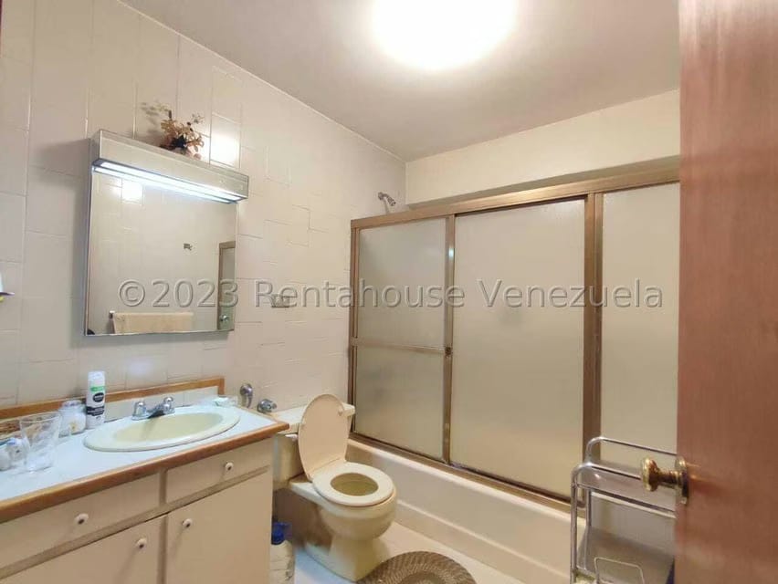 Apartamento (1 Nivel) en Venta en La Lagunita Country Club, Distrito Metropolitano - 25