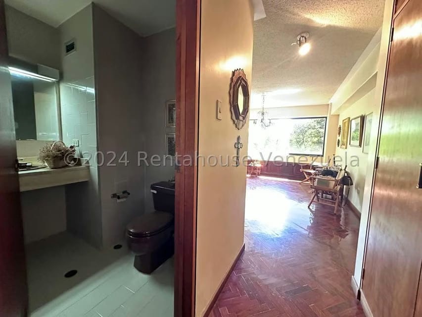 Apartamento (1 Nivel) en Venta en La Lagunita Country Club, Distrito Metropolitano - 28