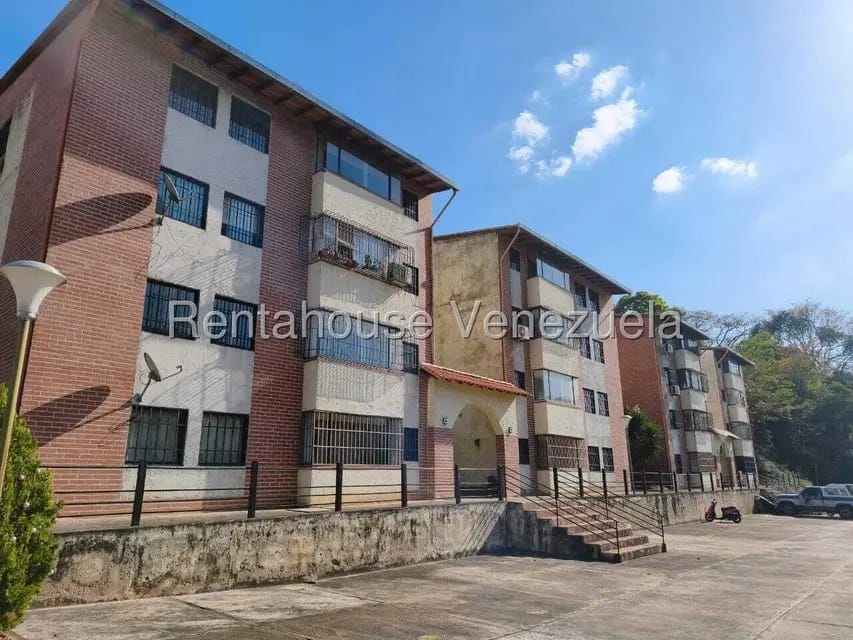 Apartamento (1 Nivel) en Venta en La Colina, Miranda - 2