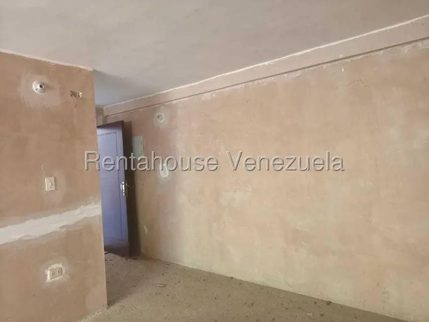 Apartamento (1 Nivel) en Venta en La Colina, Miranda - 11