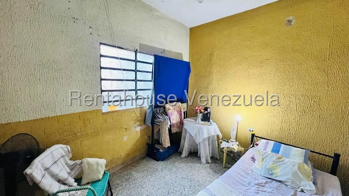 Casa (1 Nivel) en Venta en Centro, Aragua - 11