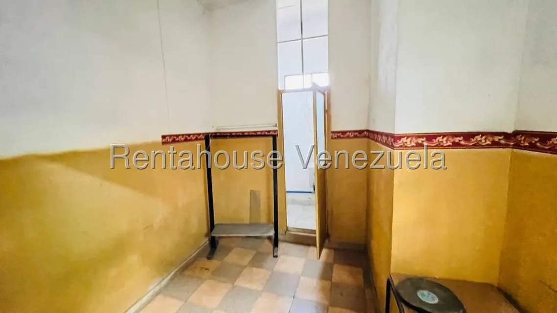 Casa (1 Nivel) en Venta en Centro, Aragua - 8