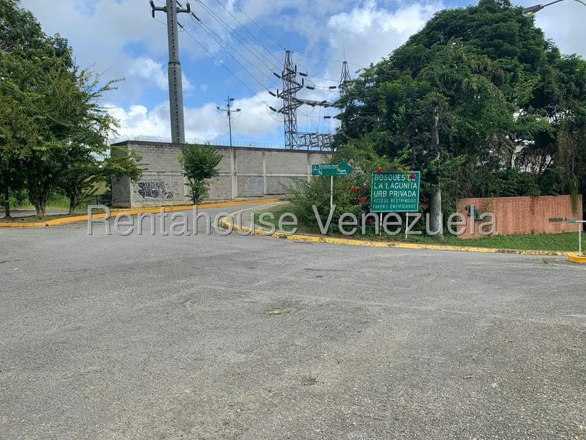 Terreno (Residencial) en Venta en Bosques de la Lagunita, Distrito Metropolitano - 5