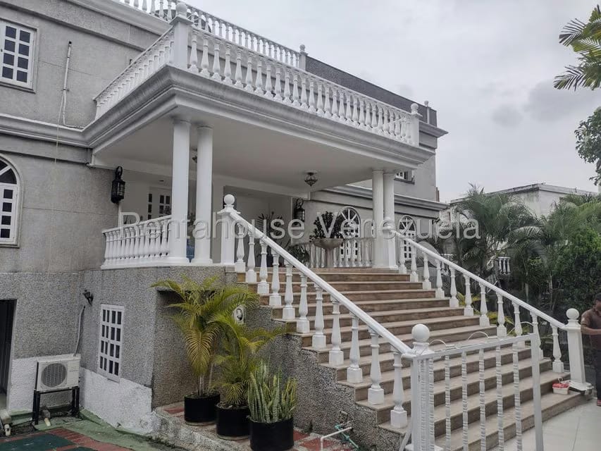 Anexo (1 Nivel) en Alquiler en Prados del Este, Distrito Metropolitano - 21