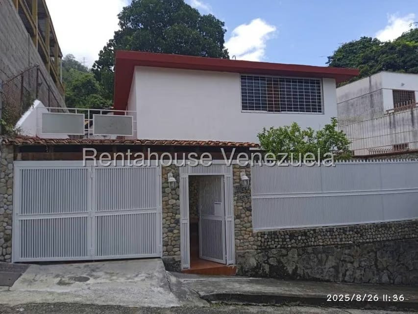 Casa (Duplex) en Venta en Alta Florida, Distrito Metropolitano - 2