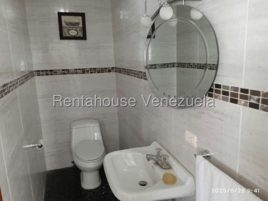 Casa (Duplex) en Venta en Alta Florida, Distrito Metropolitano - 13