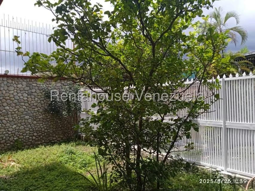 Casa (Duplex) en Venta en Alta Florida, Distrito Metropolitano - 29