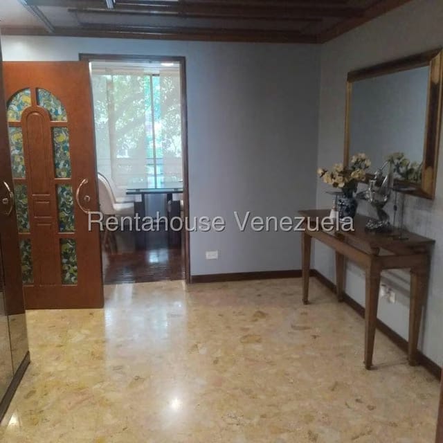 Apartamento (1 Nivel) en Venta en El Rosal, Distrito Metropolitano - 3
