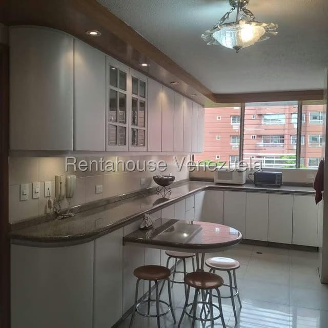 Apartamento (1 Nivel) en Venta en El Rosal, Distrito Metropolitano - 5