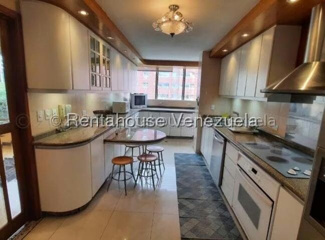 Apartamento (1 Nivel) en Venta en El Rosal, Distrito Metropolitano - 6