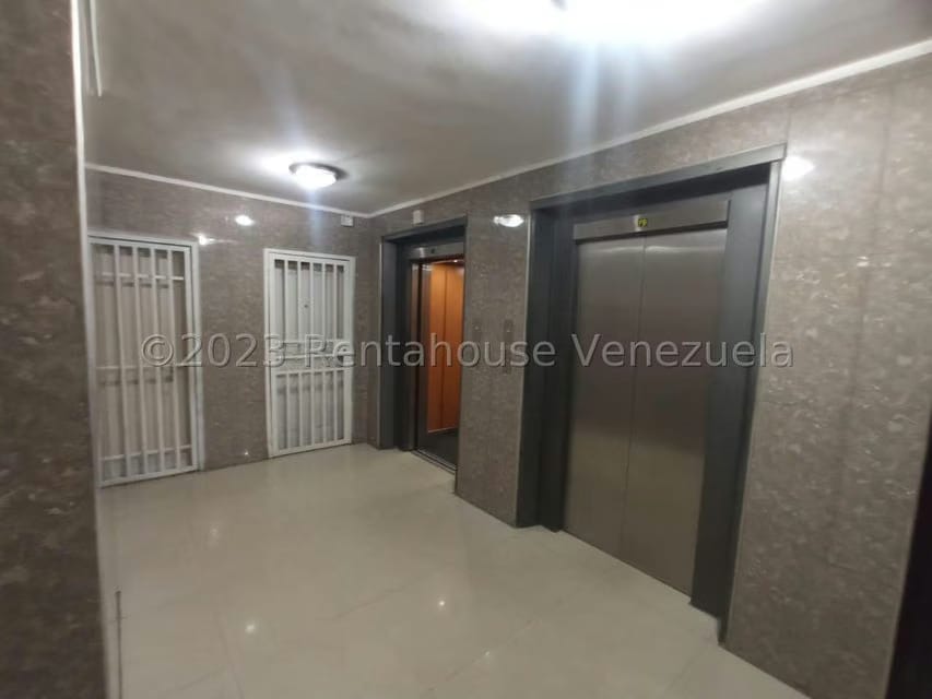Apartamento (1 Nivel) en Venta en Santa Elena, Lara - 3