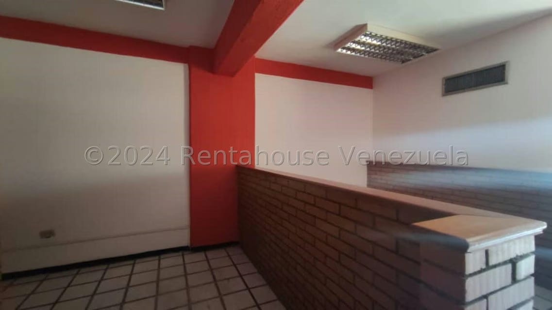 Comercial (Oficina) en Venta en Centro, Lara - 23