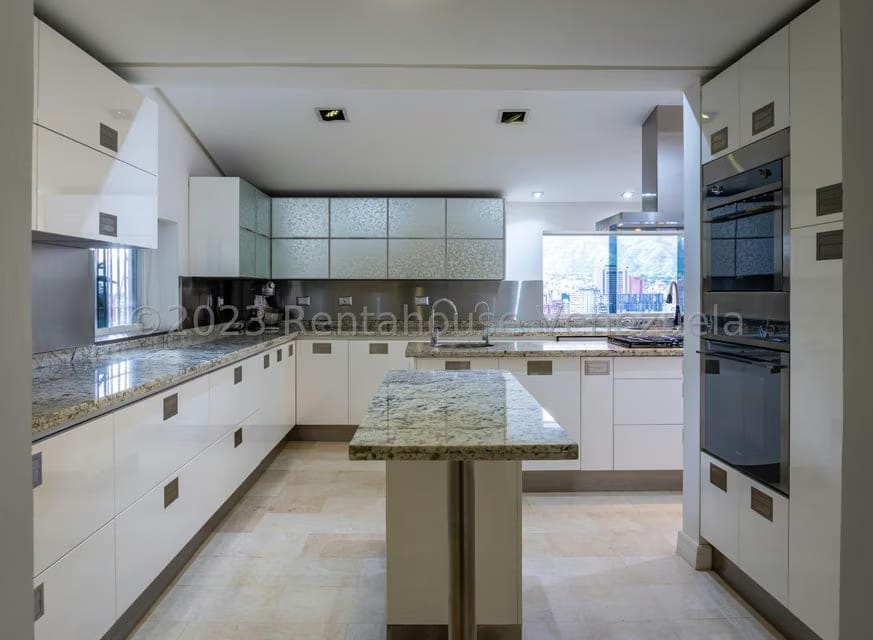 Casa (Duplex) en Venta en Colinas de Bello Monte, Distrito Metropolitano - 12