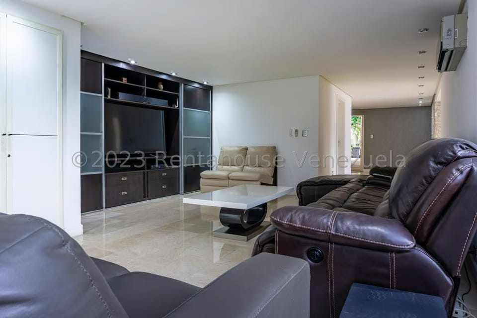 Casa (Duplex) en Venta en Colinas de Bello Monte, Distrito Metropolitano - 13