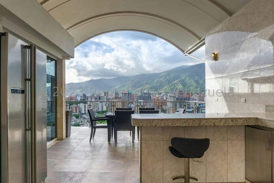 Casa (Duplex) en Venta en Colinas de Bello Monte, Distrito Metropolitano - 15