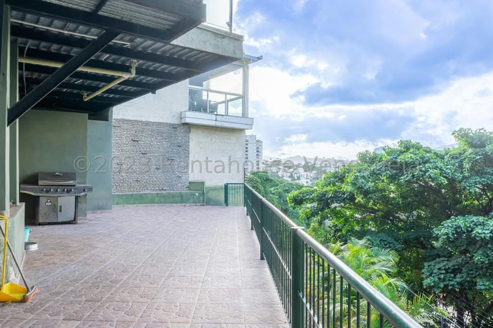 Casa (Duplex) en Venta en Colinas de Bello Monte, Distrito Metropolitano - 28