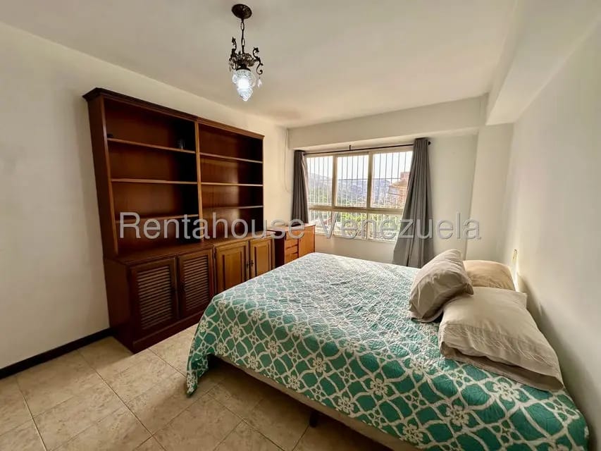 Apartamento (1 Nivel) en Venta en Las Esmeraldas, Distrito Metropolitano - 3