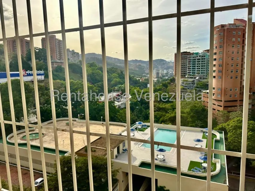 Apartamento (1 Nivel) en Venta en Las Esmeraldas, Distrito Metropolitano - 26