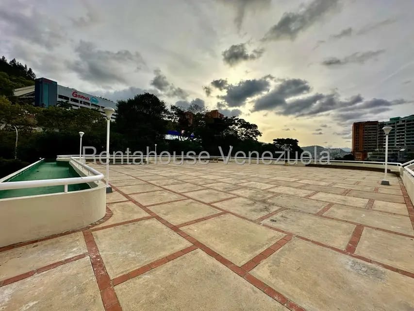 Apartamento (1 Nivel) en Venta en Las Esmeraldas, Distrito Metropolitano - 27