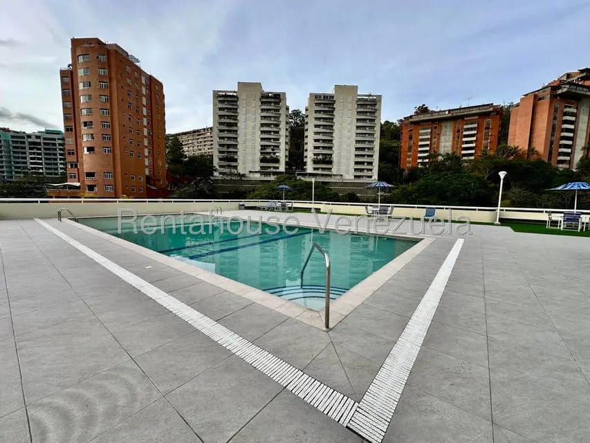 Apartamento (1 Nivel) en Venta en Las Esmeraldas, Distrito Metropolitano - 32