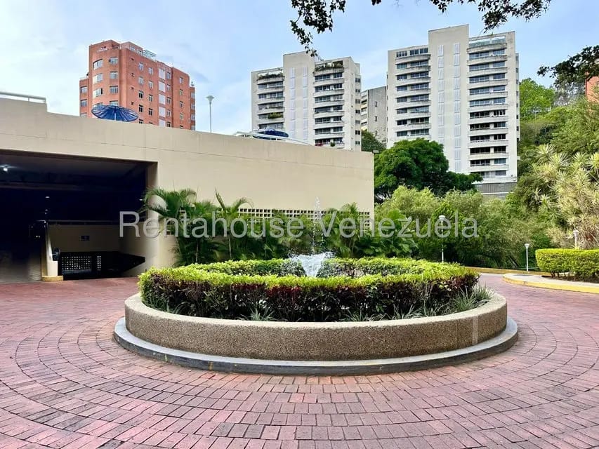 Apartamento (1 Nivel) en Venta en Las Esmeraldas, Distrito Metropolitano - 36