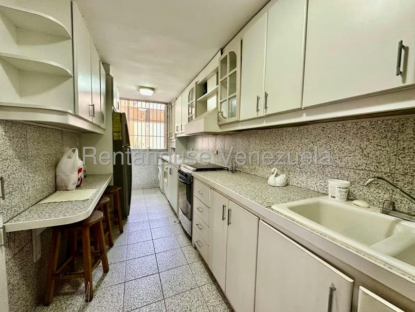 Apartamento (1 Nivel) en Venta en Las Esmeraldas, Distrito Metropolitano - 8