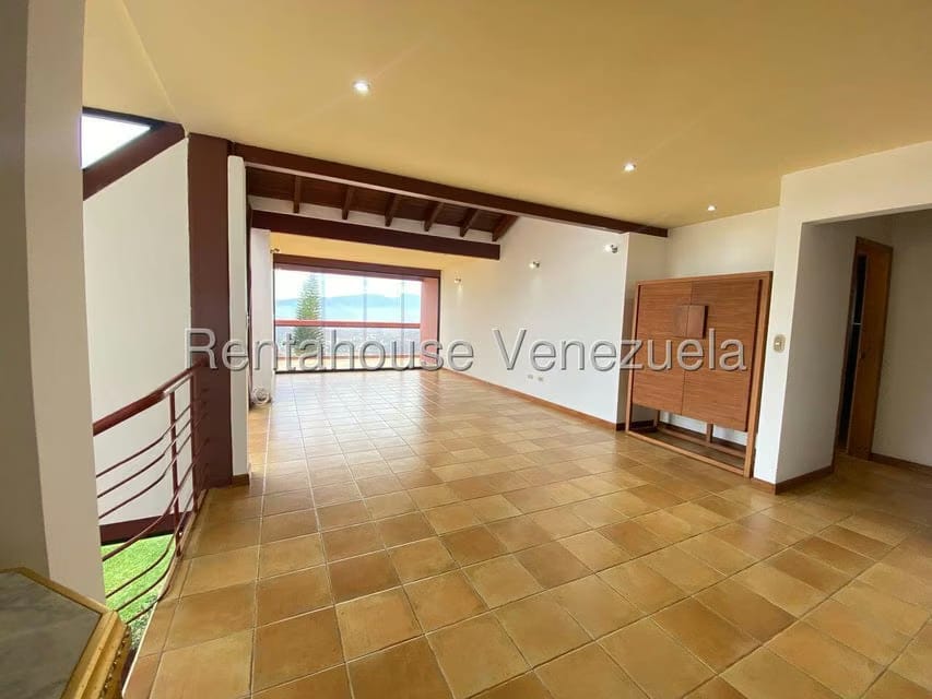 Casa (Multipes Niveles) en Venta en El Cuji, Miranda - 5