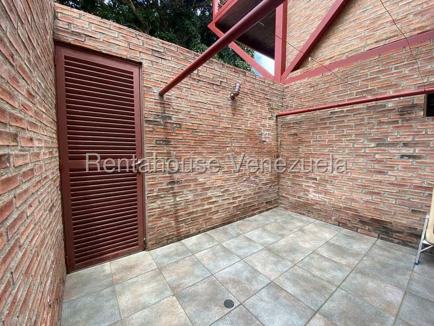 Casa (Multipes Niveles) en Venta en El Cuji, Miranda - 41