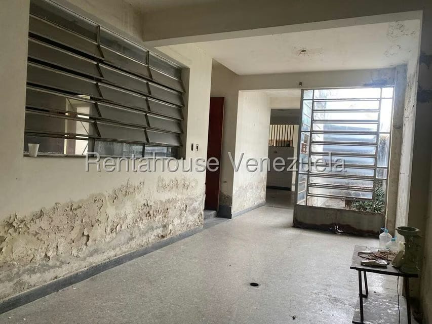 Comercial (Local Comercial) en Venta en El Viñedo, Carabobo - 33