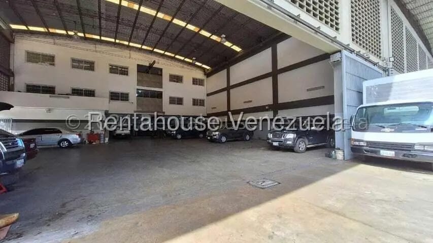 Comercial (Galpon - Deposito) en Venta en Mariche, Distrito Metropolitano - 3