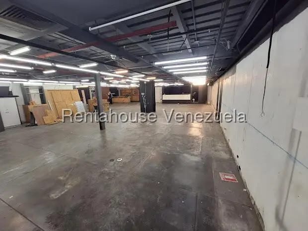 Comercial (Local Comercial) en Venta en Chuao, Distrito Metropolitano - 11