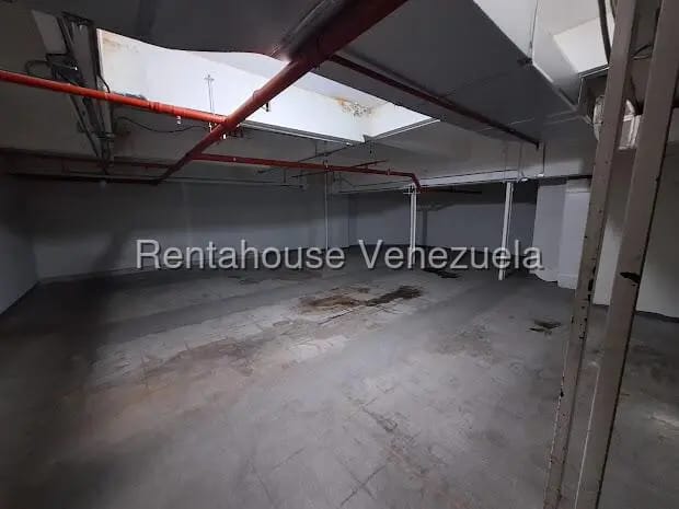 Comercial (Local Comercial) en Venta en Chuao, Distrito Metropolitano - 18