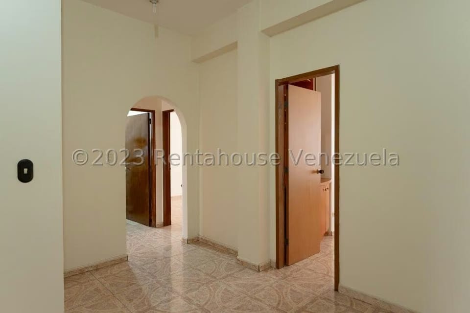 Comercial (Edificio) en Venta en Baruta, Distrito Metropolitano - 26
