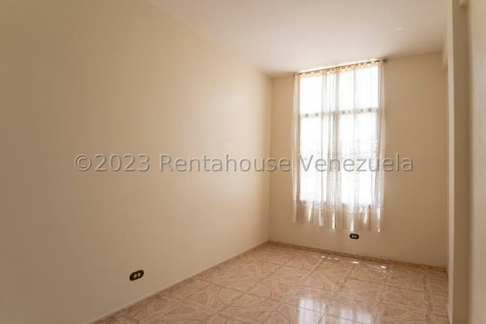 Comercial (Edificio) en Venta en Baruta, Distrito Metropolitano - 33