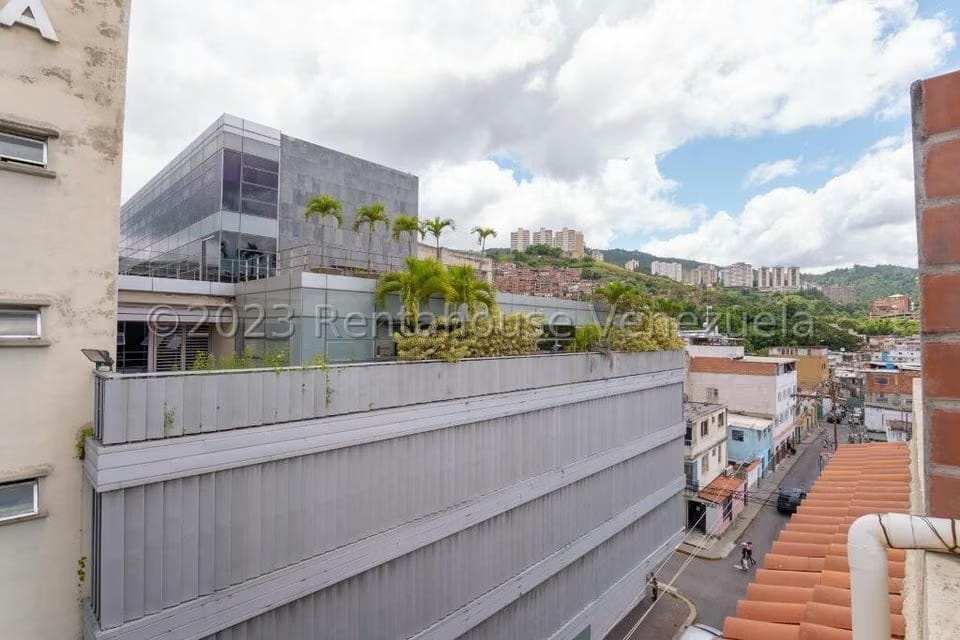 Comercial (Edificio) en Venta en Baruta, Distrito Metropolitano - 35
