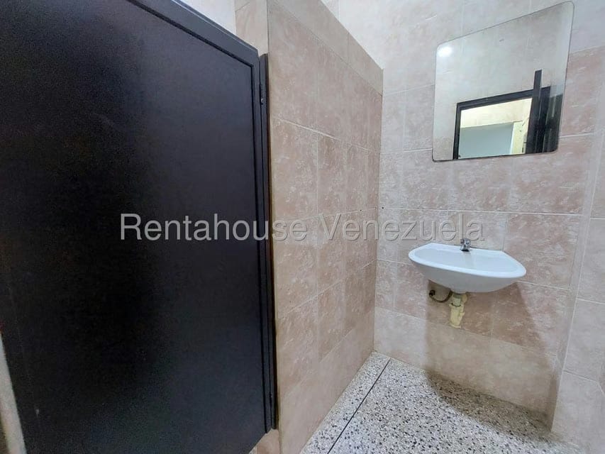 Comercial (Local Comercial) en Alquiler en Carretera H, Zulia - 7