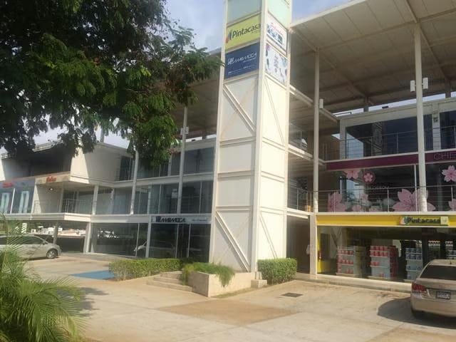 Comercial (Local Comercial) en Venta en Cantaclaro, Zulia
