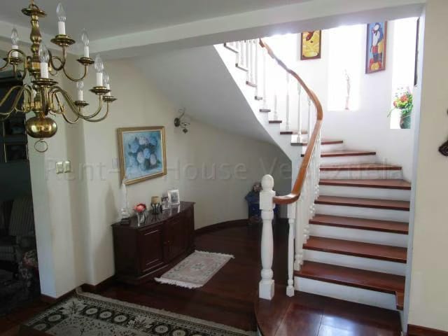 Casa (Multipes Niveles) en Venta en Club de Campo, Miranda - 7