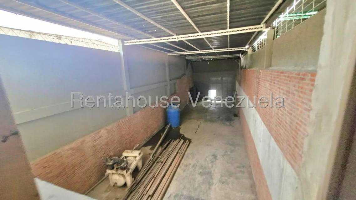 Comercial (Galpon - Deposito) en Venta en Quebrada Honda, Distrito Metropolitano - 51