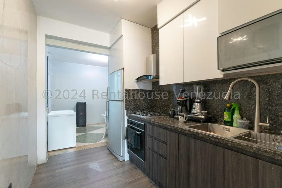 Comercial (Edificio) en Venta en Santa Monica, Distrito Metropolitano - 35