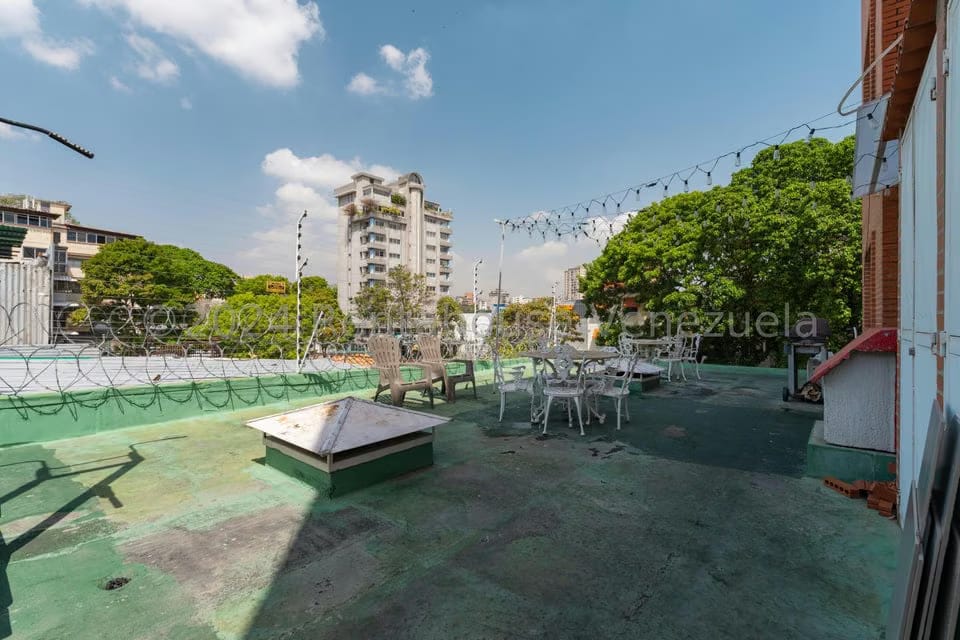 Comercial (Edificio) en Venta en Santa Monica, Distrito Metropolitano - 44