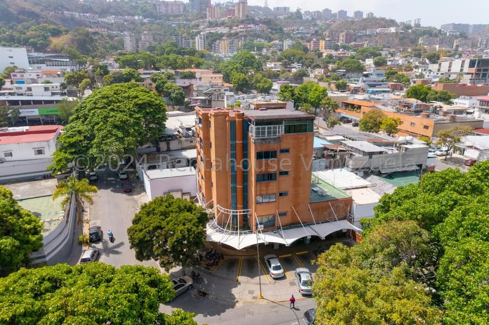 Comercial (Edificio) en Venta en Santa Monica, Distrito Metropolitano - 58