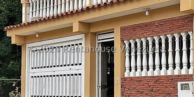 Apartamento (1 Nivel) en Venta en Arichuna, Miranda - 2