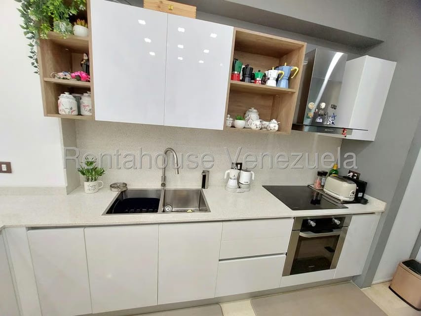 Apartamento (1 Nivel) en Venta en Lomas del Sol, Distrito Metropolitano - 13