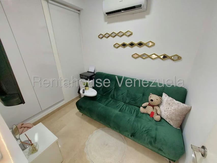 Apartamento (1 Nivel) en Venta en Lomas del Sol, Distrito Metropolitano - 28