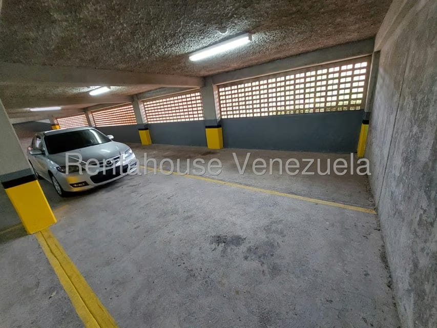 Apartamento (1 Nivel) en Venta en Lomas del Sol, Distrito Metropolitano - 34