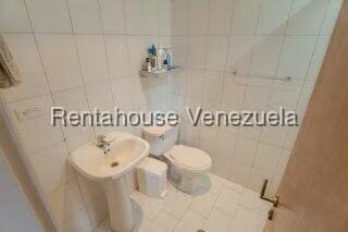 Apartamento (1 Nivel) en Venta en Solar del Hatillo, Distrito Metropolitano - 34