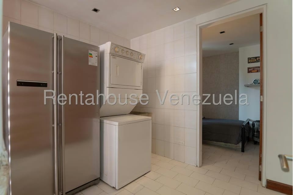 Apartamento (1 Nivel) en Venta en Solar del Hatillo, Distrito Metropolitano - 35